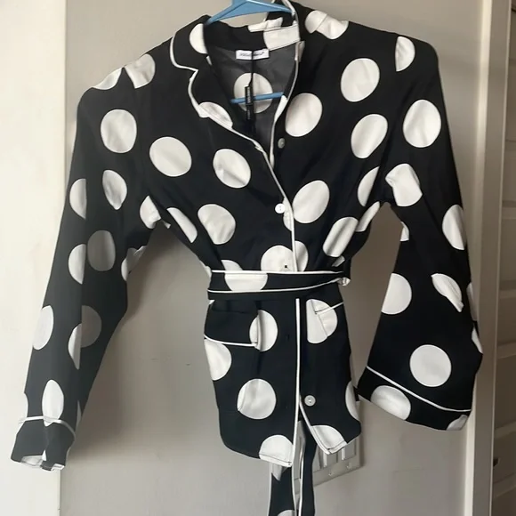 DOLCE & GABBANA
Belted polka-dot stretch-silk top - Picture 2 of 11